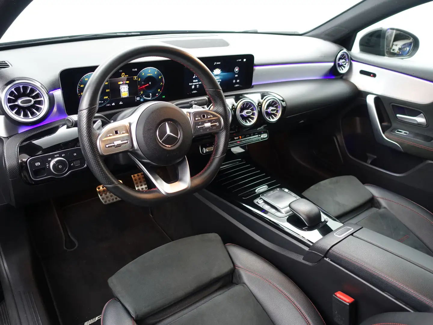 Mercedes-Benz A 180 AMG Night Edition Aut- Xenon Led, Camera, Stoelver Noir - 2