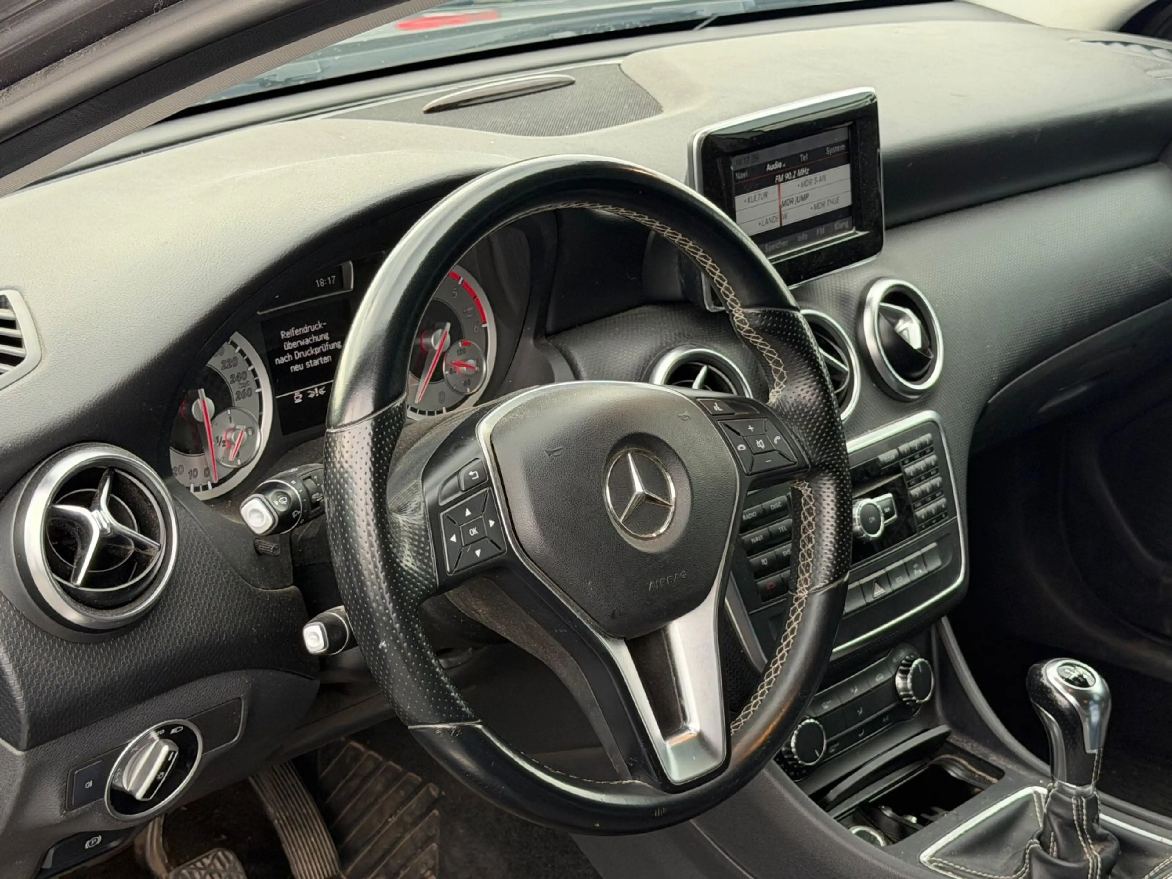 Mercedes-Benz A 180 CDI / d BlueEfficiency — photo 8