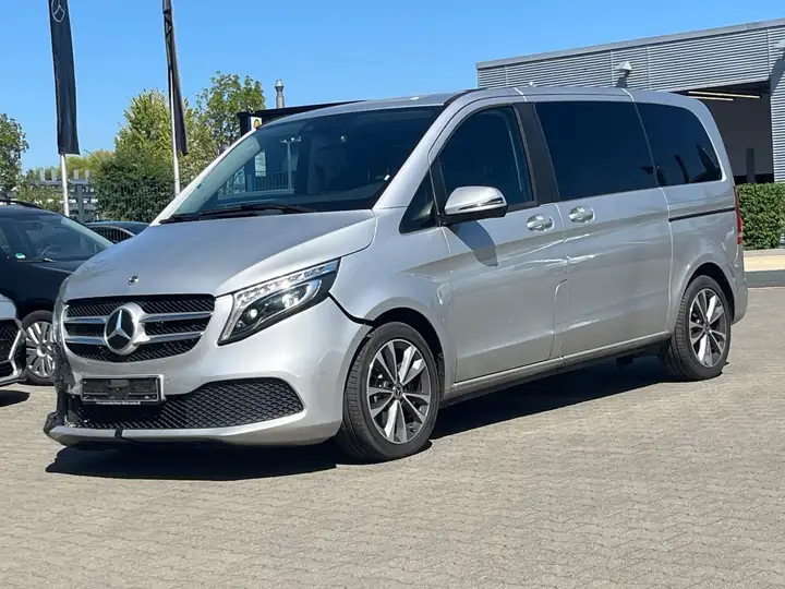 Mercedes-Benz V 2021