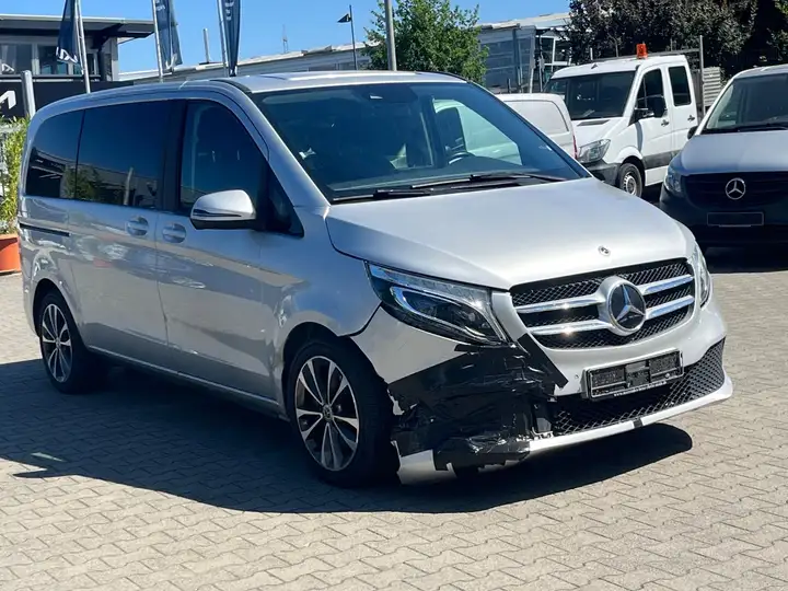 Mercedes-Benz V d kompakt*LED*7Sitz*Sport-Paket Ext – Foto 3