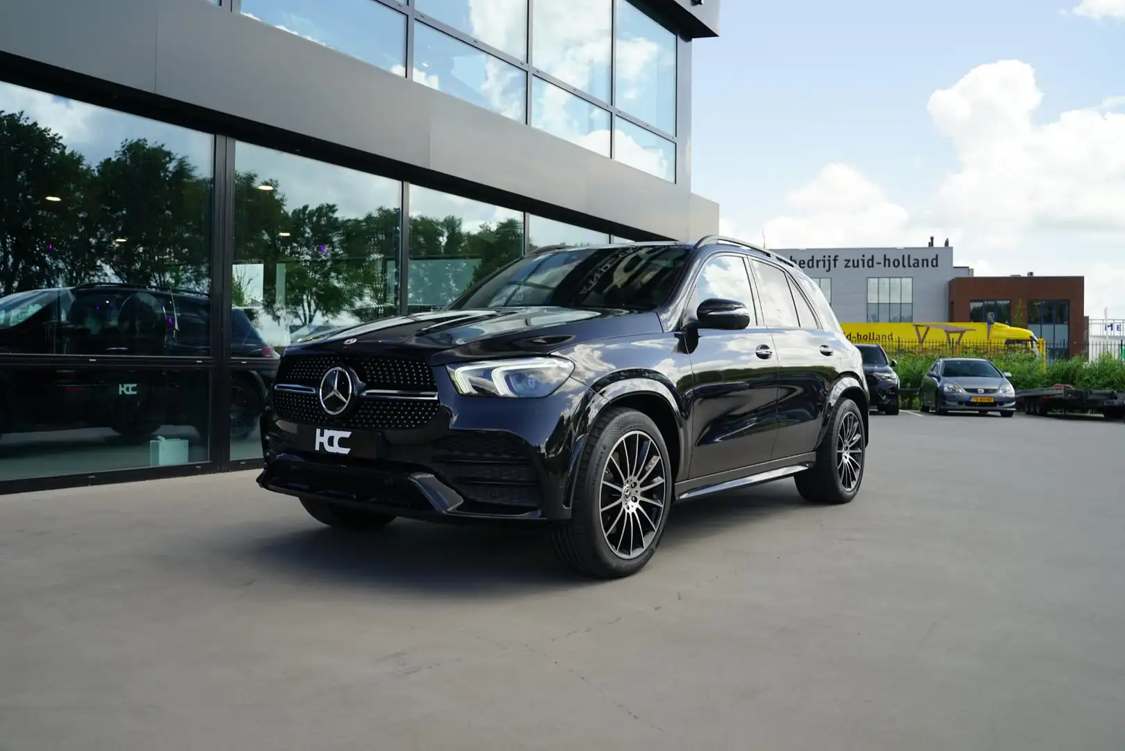 Mercedes-Benz GLE 350 e 4MATIC | AMG | Night | Pano | Burmester | Memory Zwart - 1