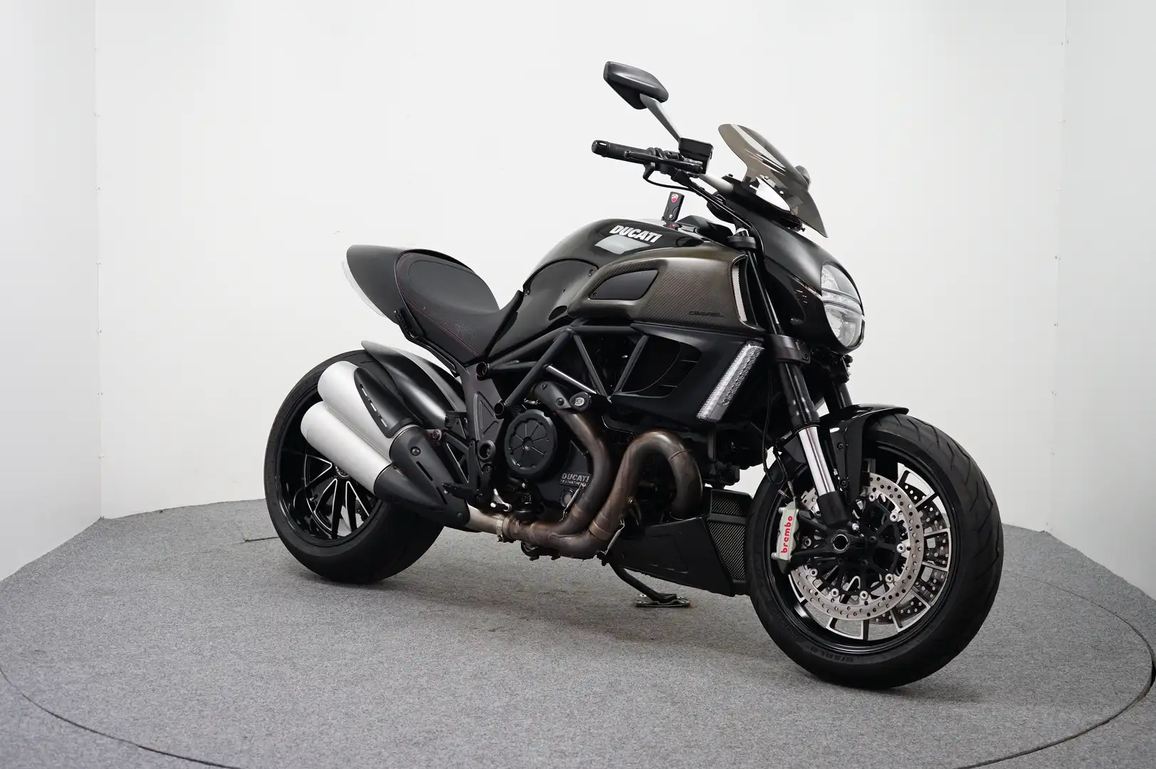 Ducati Diavel Negro - 2