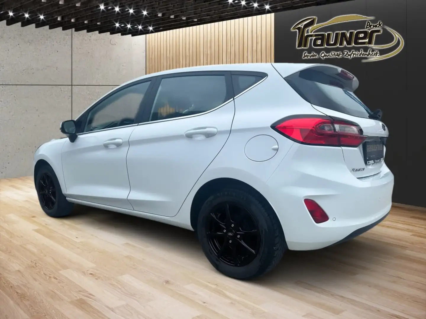 Ford Fiesta Titanium 5-tuerig 1,1 EBoost 75PS M5 Bianco - 2