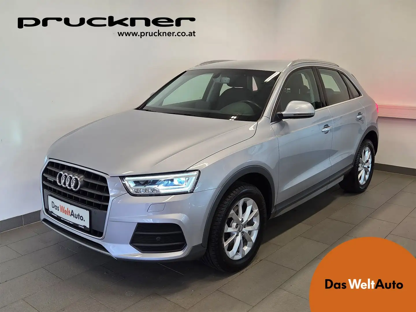 Audi Q3 2.0 TDI quattro intense Silber - 1