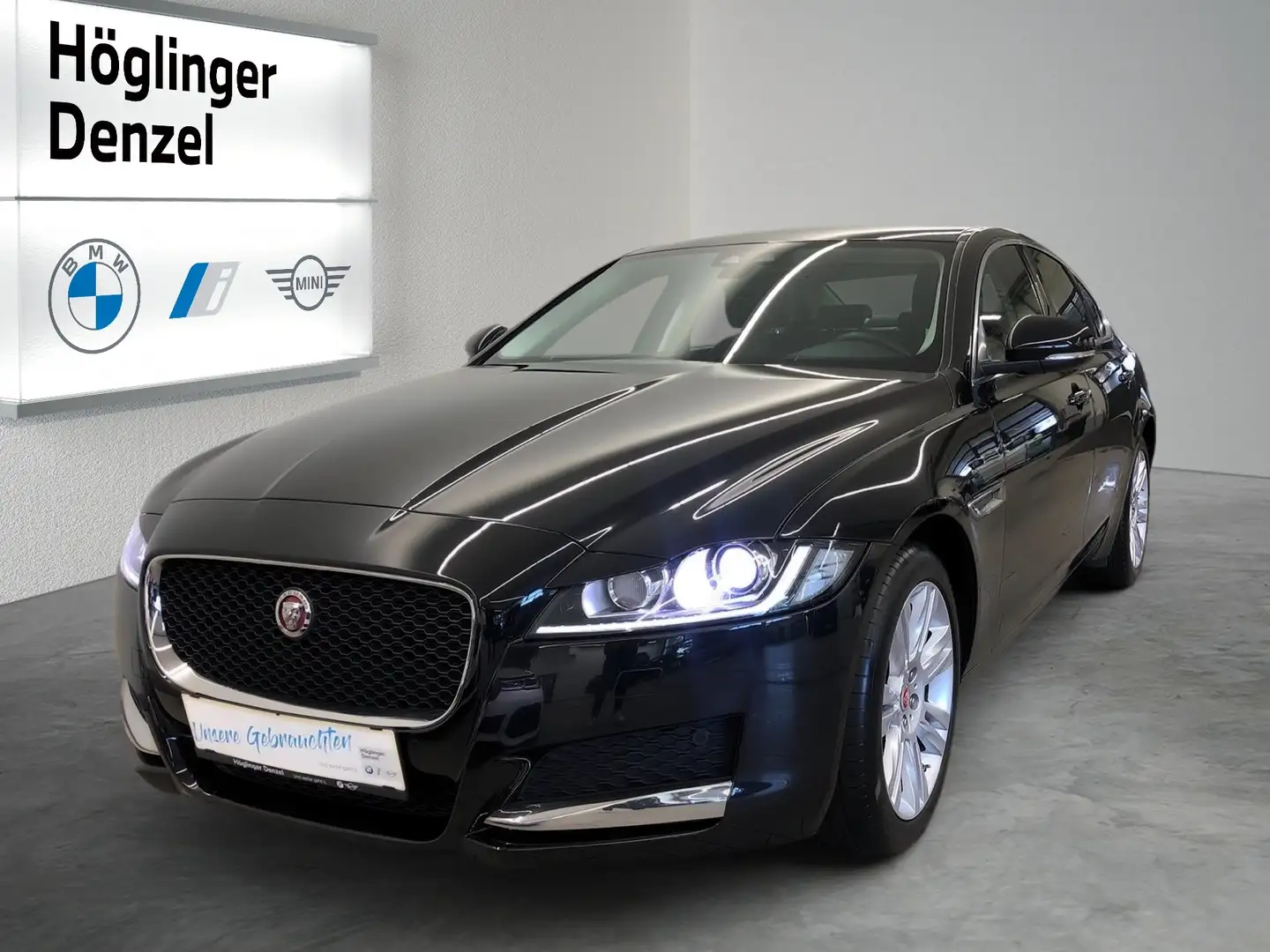 Jaguar XF XF 20d AWD Prestige Noir - 1