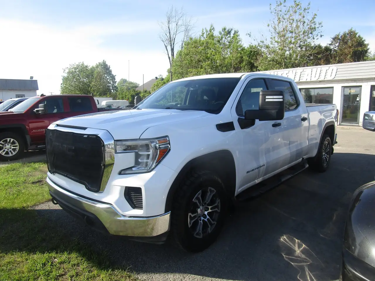 GMC Sierra 1500 снимка GMC Sierra 1500