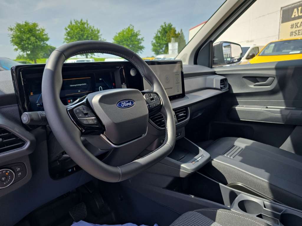 Ford Transit Courier