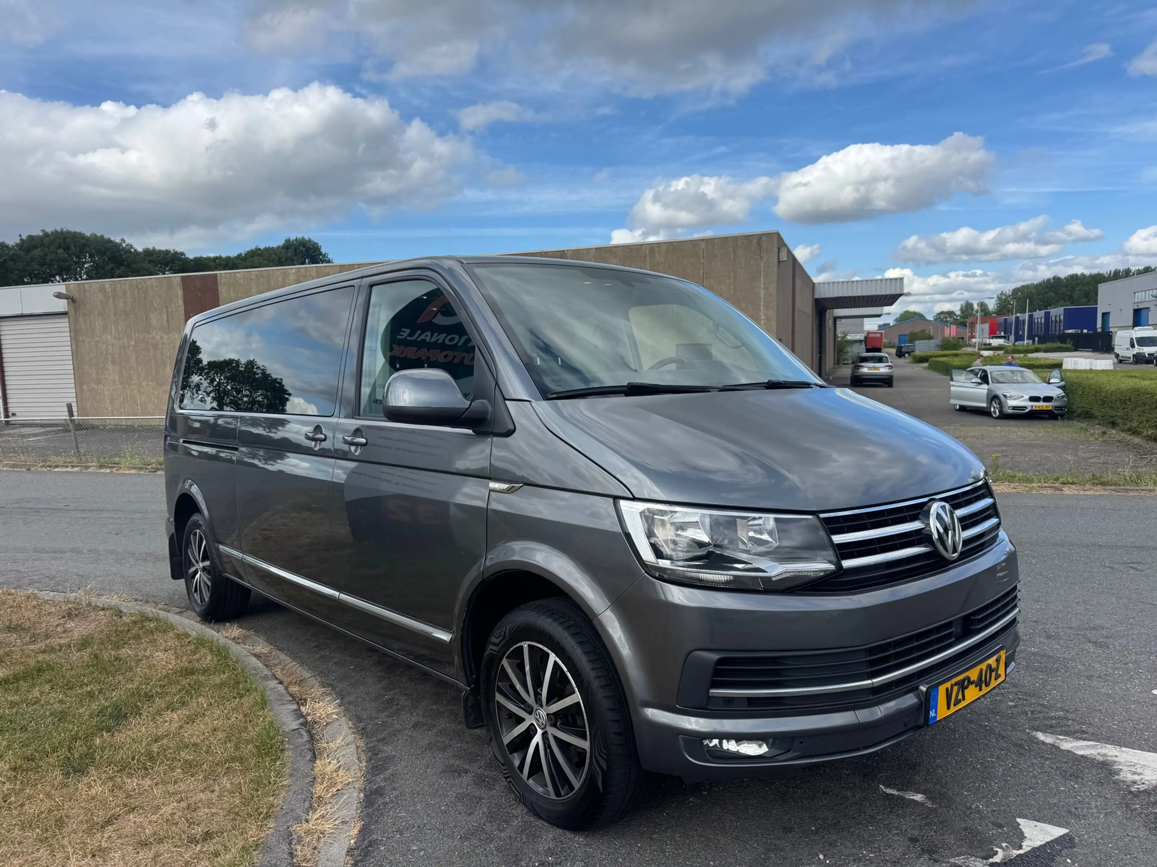 Volkswagen Transporter 2.0 TDI | Automaat | 2017 | D.C | Export of Handel — photo 7