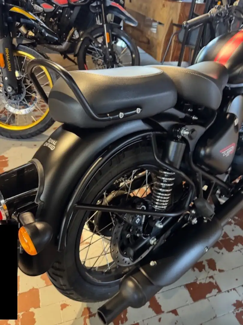 Royal Enfield Classic 350 Nero - 2