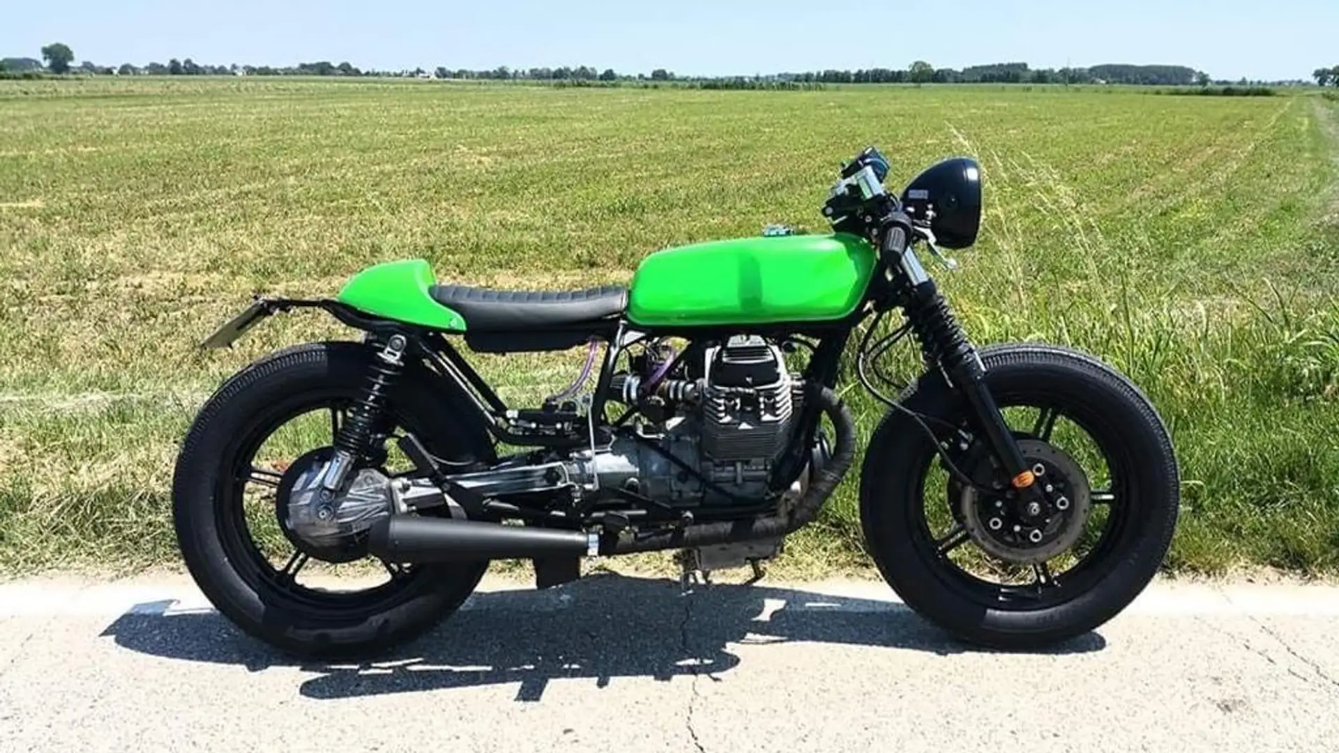 Moto Guzzi V 75 Cafe racer Verde - 2