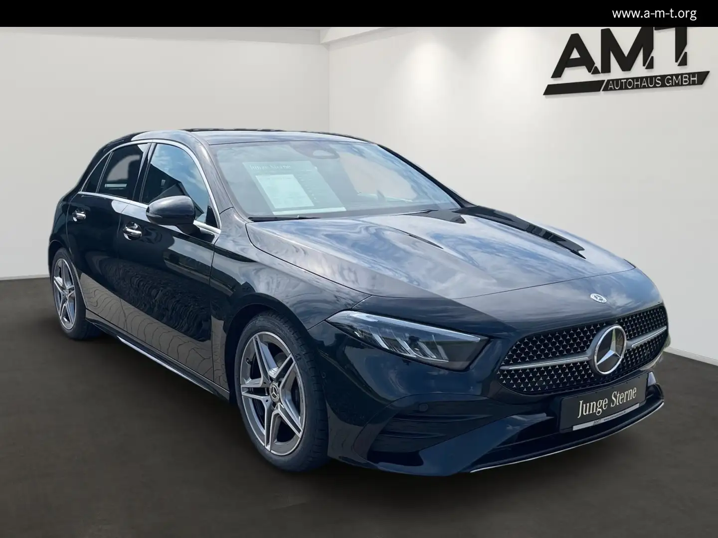 Mercedes-Benz A 200 A 200 AMG Line Advanced Plus*Panorama*Keyless-Go Schwarz - 2