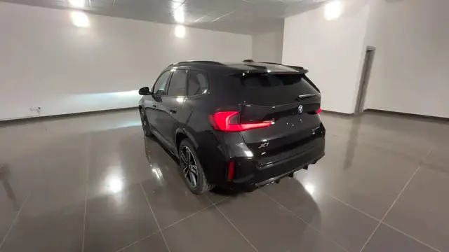 BMW X1 view 6