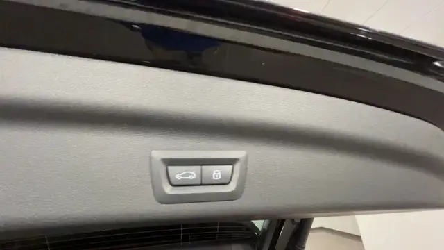 BMW X1 view 21