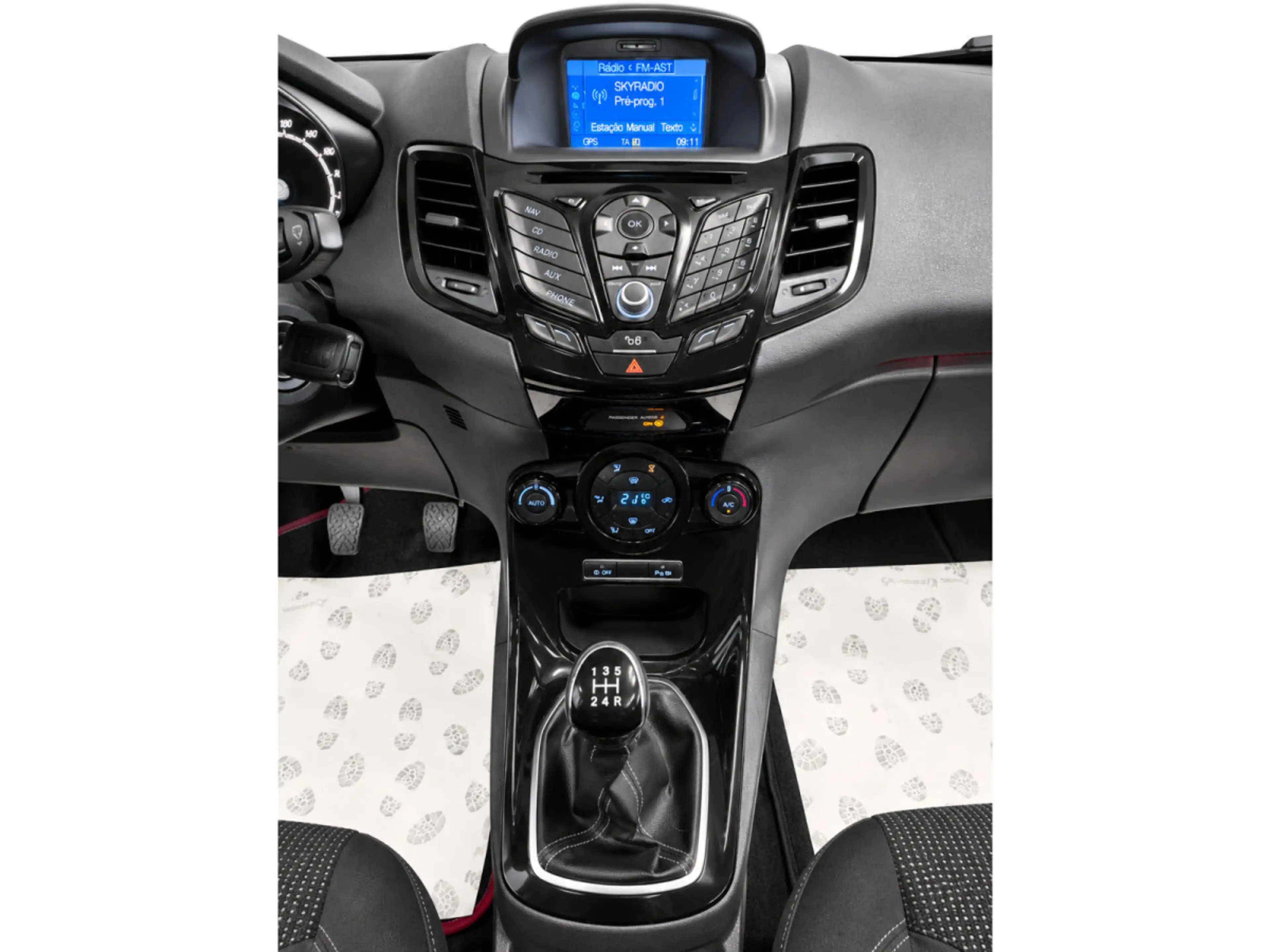 Ford Fiesta 1.0 100 ECOBOOST NAVI — photo 8