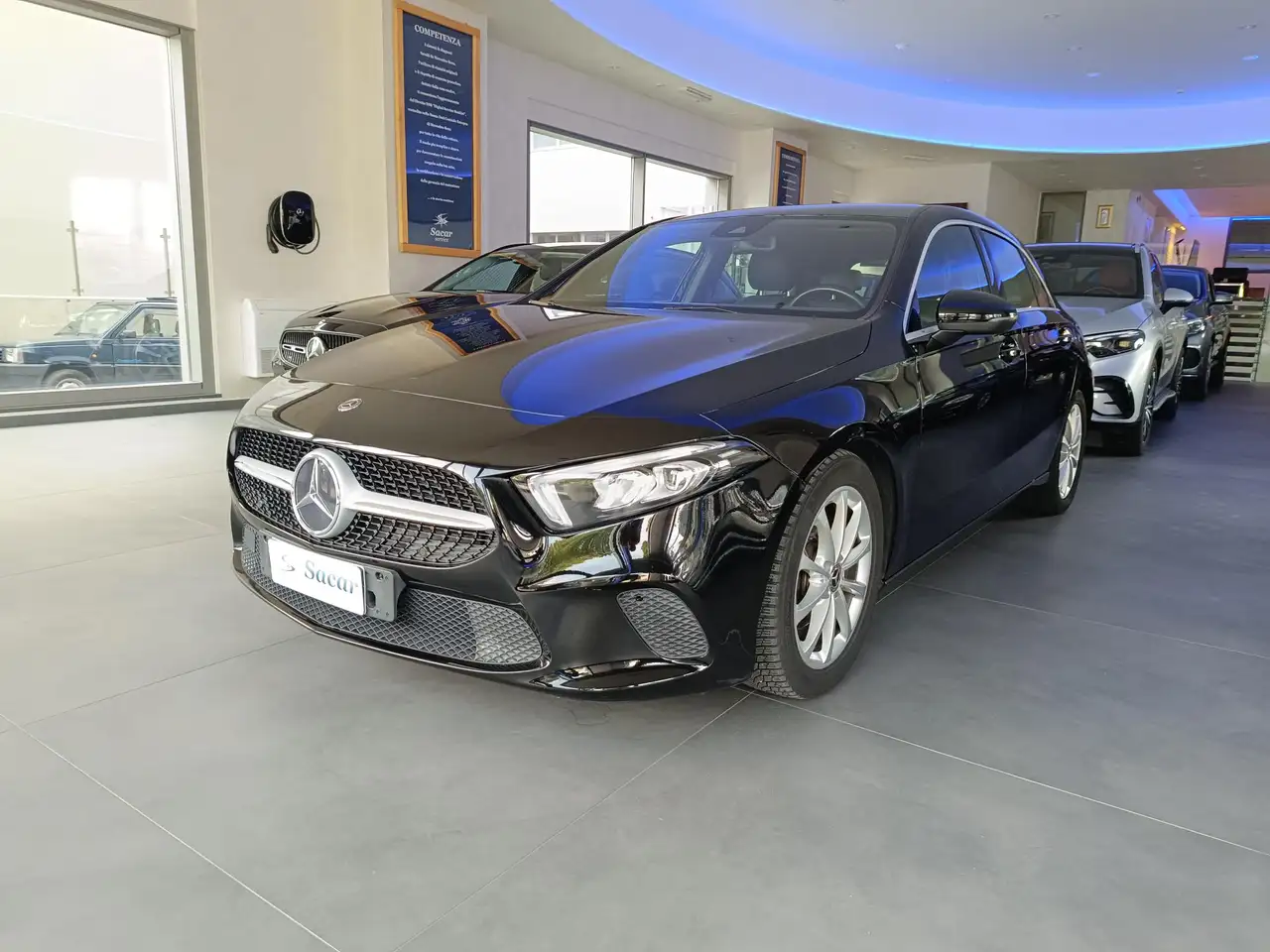 Mercedes-Benz A 180