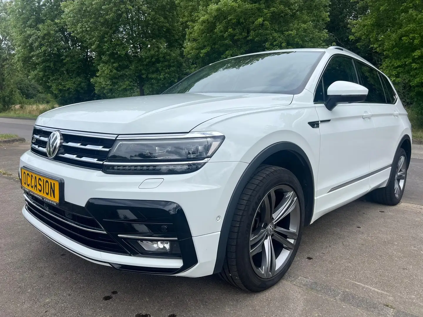 Volkswagen Tiguan Tiguan 2.0 TDI SCR 4MOTION DSG R-Line 7 PLACE Blanc - 1
