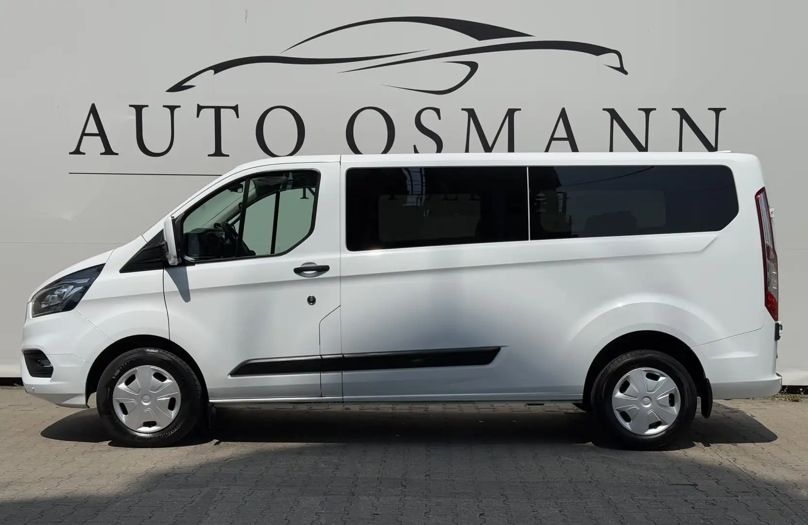 Ford Transit Custom 320 L2H1 VA Trend   9 Sitzer Blanc - 2