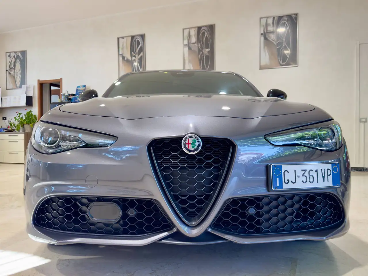 Alfa Romeo Giulia 2022 — фото 6