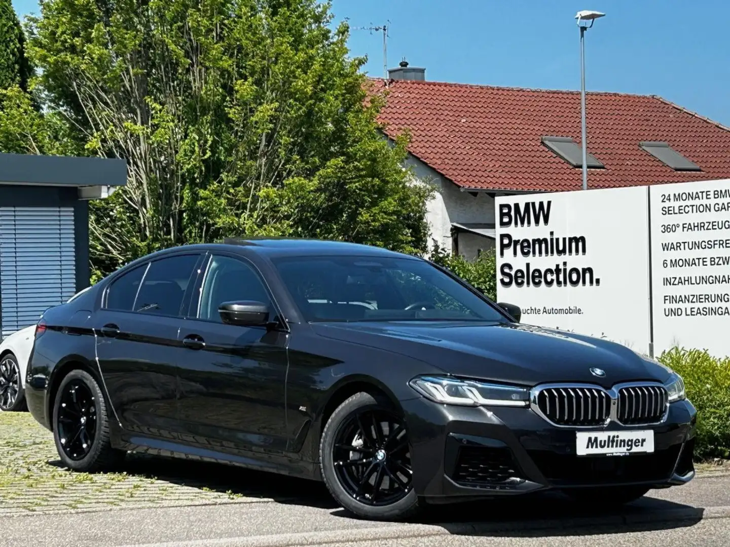BMW 540 i M Sport SView Laser HUD ACC KomfS.GlasD.AHK Grau - 2