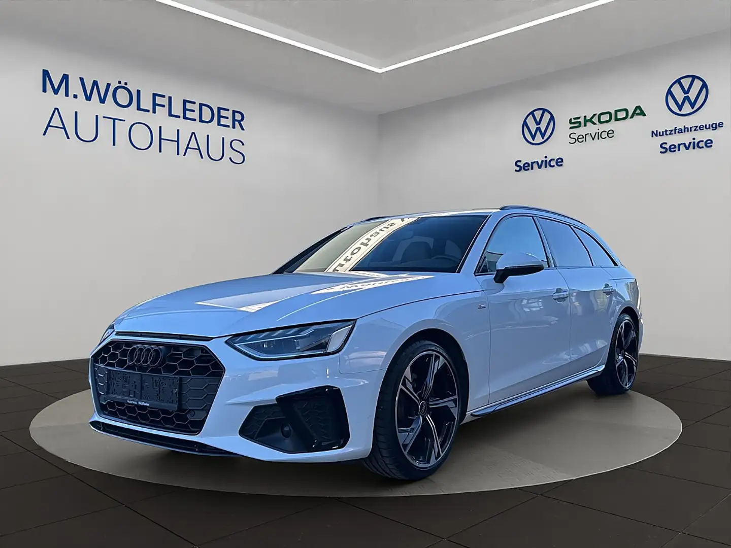Audi A4 Avant 35 TDI S-line Weiß - 1