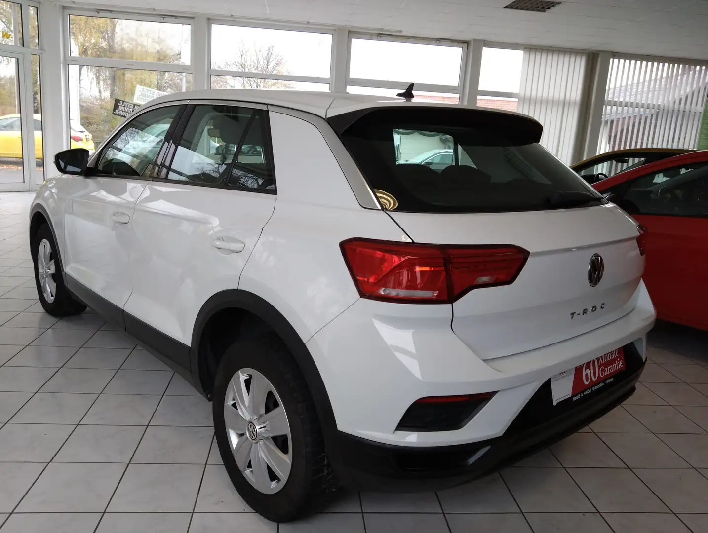 Volkswagen T-Roc 1.0 TSI DAB-Radio Sitzheizung PDC vo/hi Weiß - 2