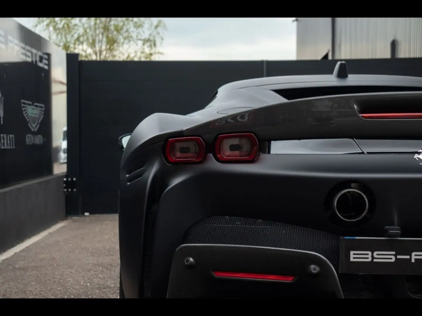 Ferrari SF90 Stradale ASSETTO FIORANO - V8 bi-turbo - 1000ch - PREMIERE MAIN ! Noir - 2
