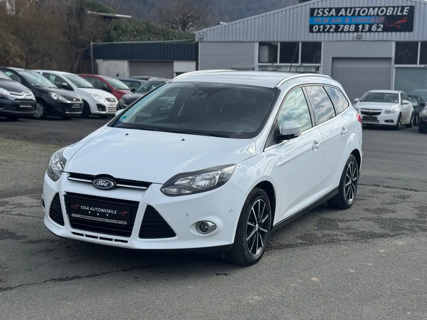 Ford Focus Titanium/Navi/Euro5/Klimaaut/SHZ/PDC/ Wit - 1