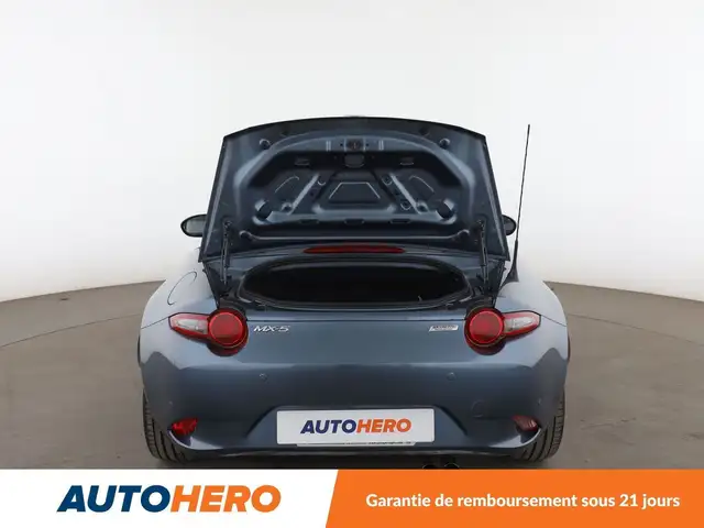 Mazda MX-5 view 12