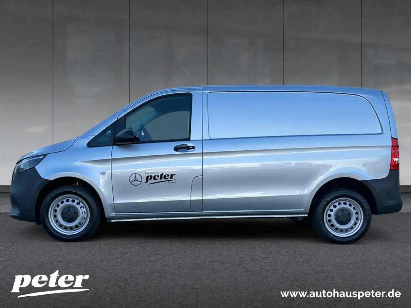 Mercedes-Benz Vito 110 CDI Kasten Kompakt +MBUX+SpurW+W-Paket Zilver - 2