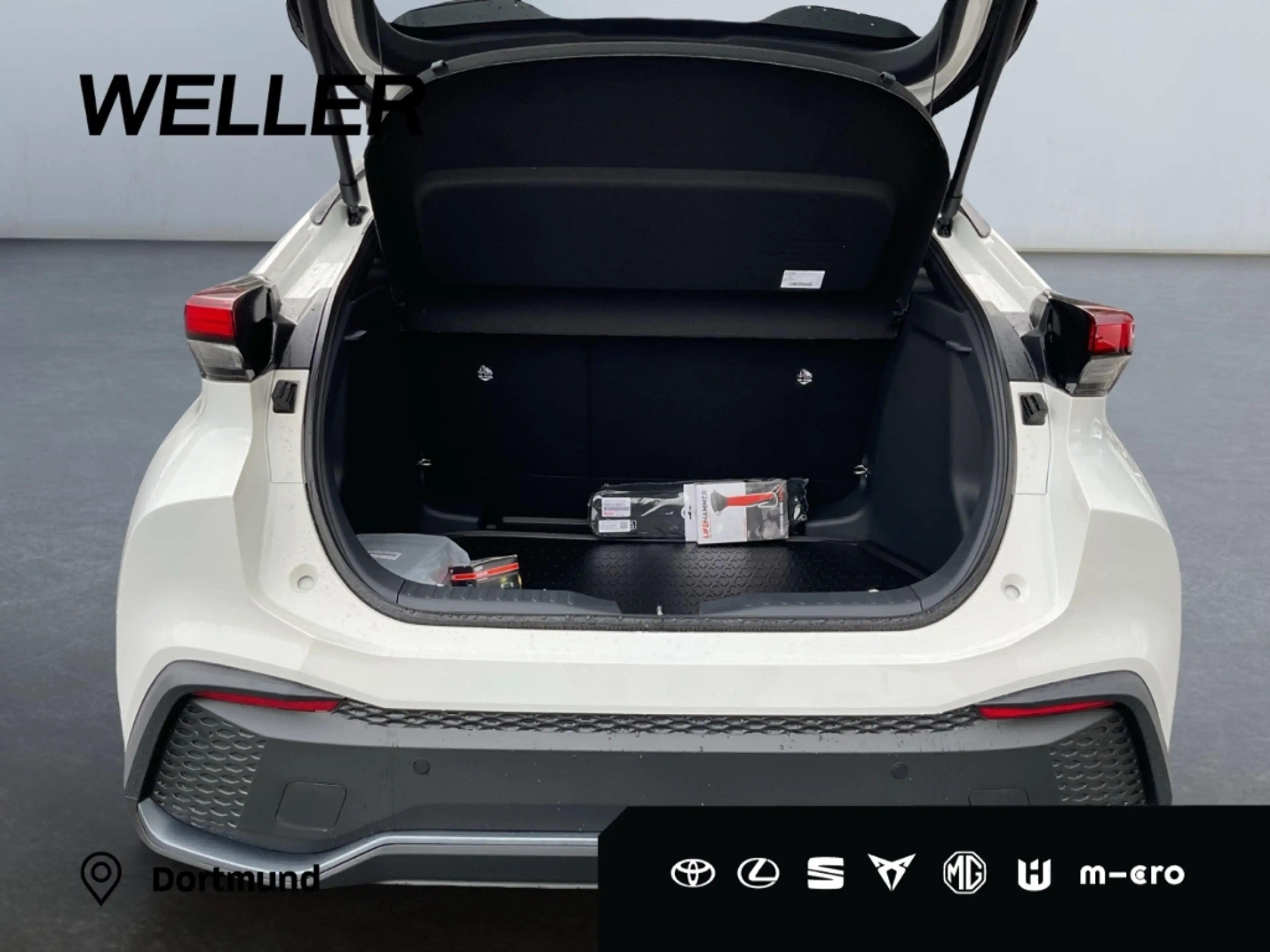 Toyota C-HR Hybrid 1,8 l, 140 PS CVT TEAMPLAYER TECHNIKPAKET — photo 11