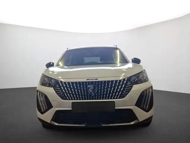 Peugeot 2008 view 3