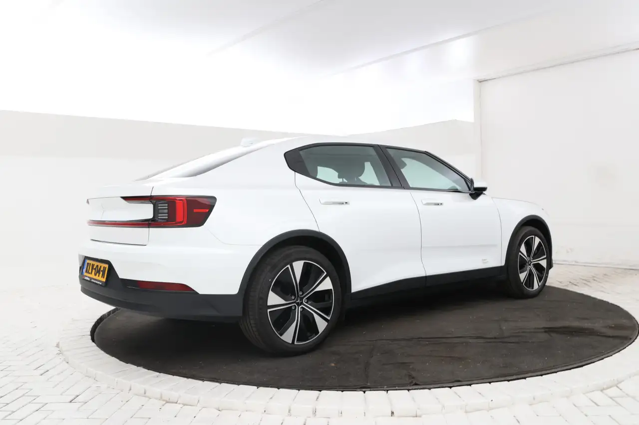 Polestar 2 2023