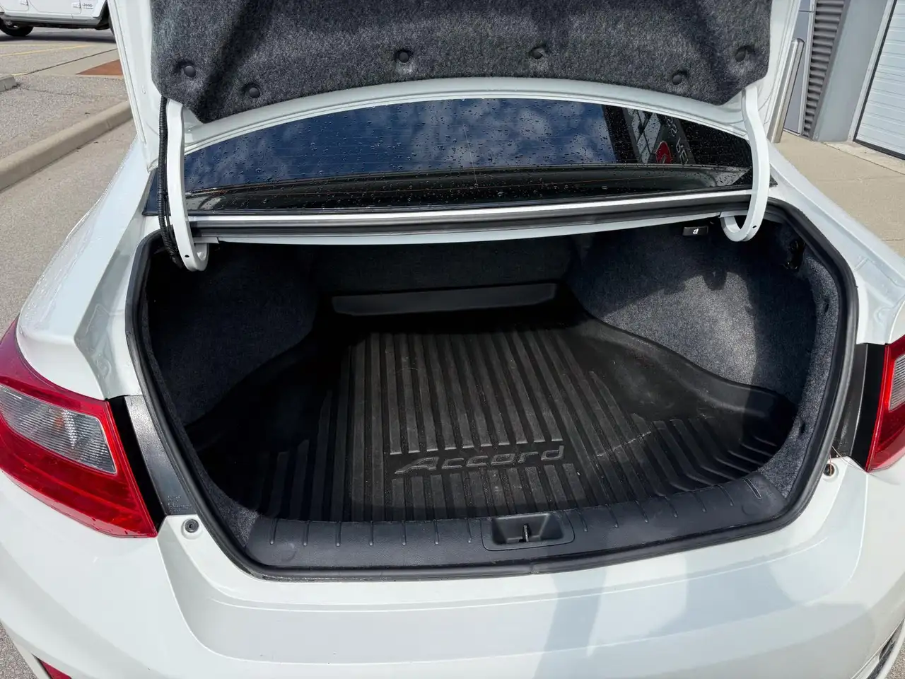 Honda Accord снимка Honda Accord