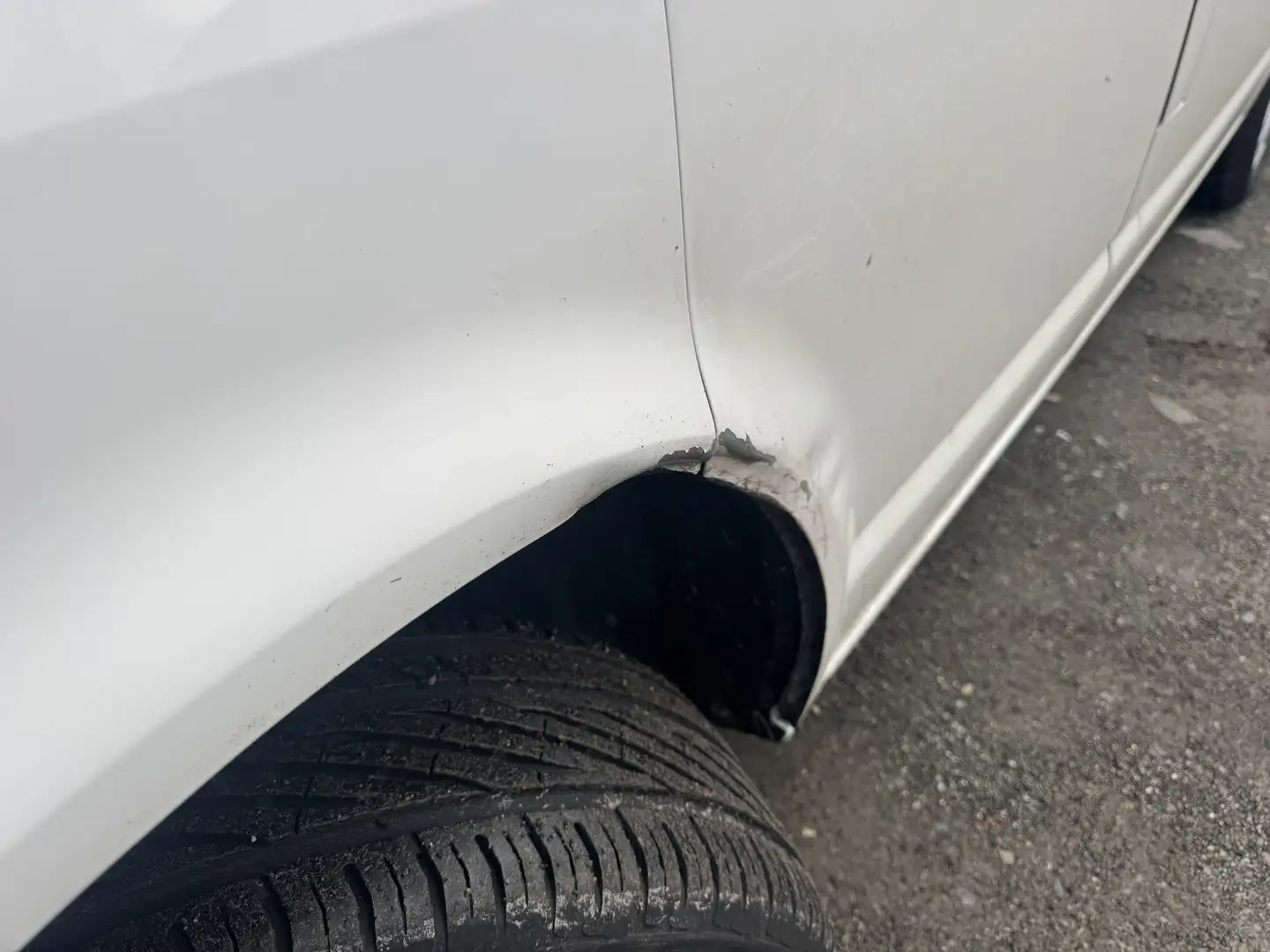 Volkswagen T6 Transporter 2.0 TDi SCR BMT DSG 9 Place White - 2