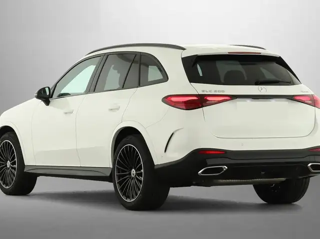 Mercedes-Benz GLC view 11