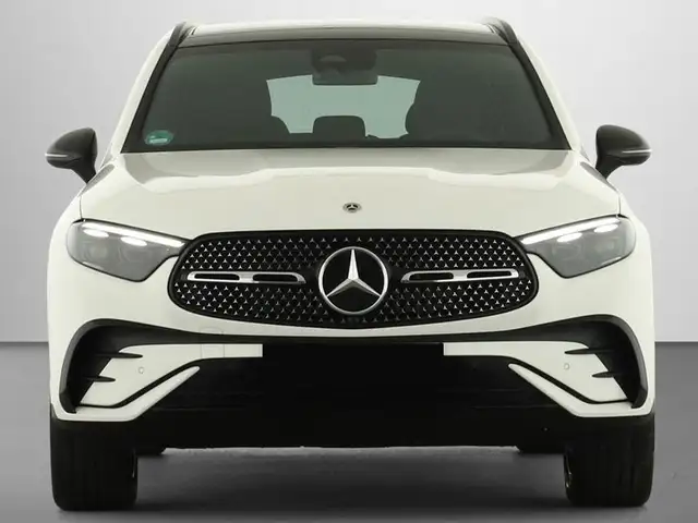 Mercedes-Benz GLC view 5