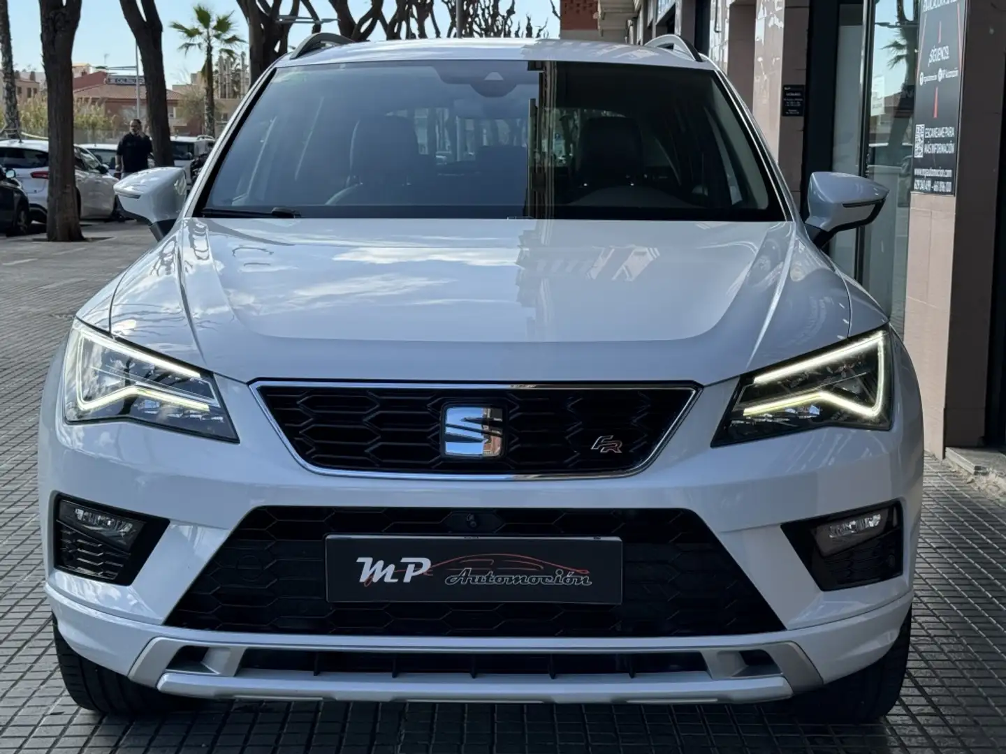 SEAT Ateca 1.4 EcoTSI S&S FR DSG7 Blanco - 2