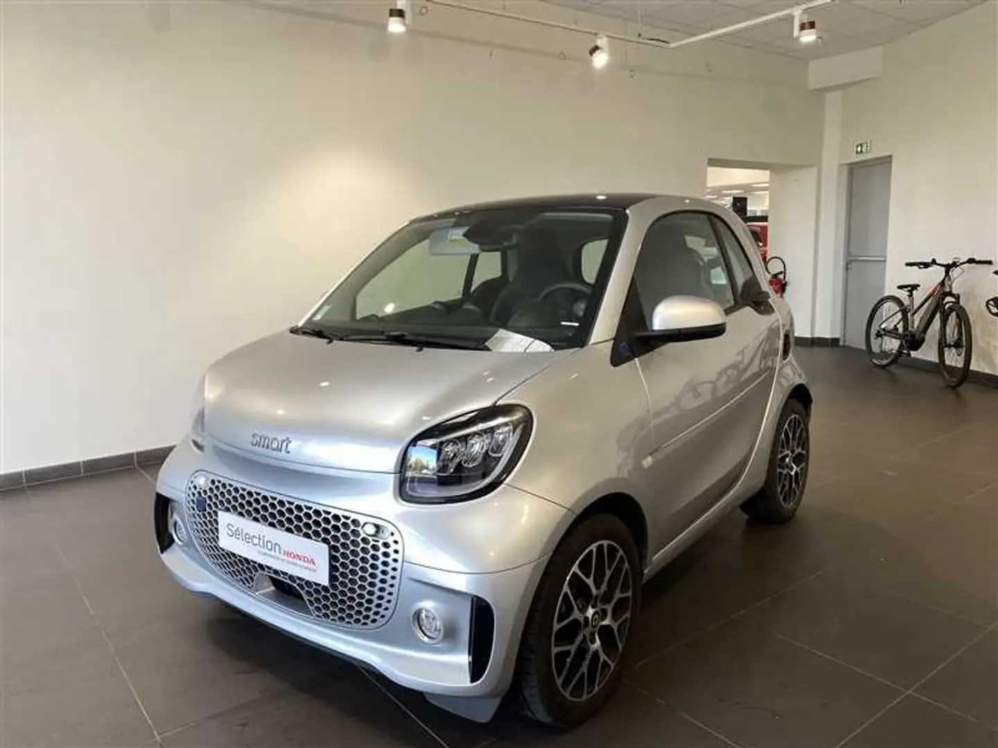 smart forTwo COUPE EQ 82 PASSION Grey - 1