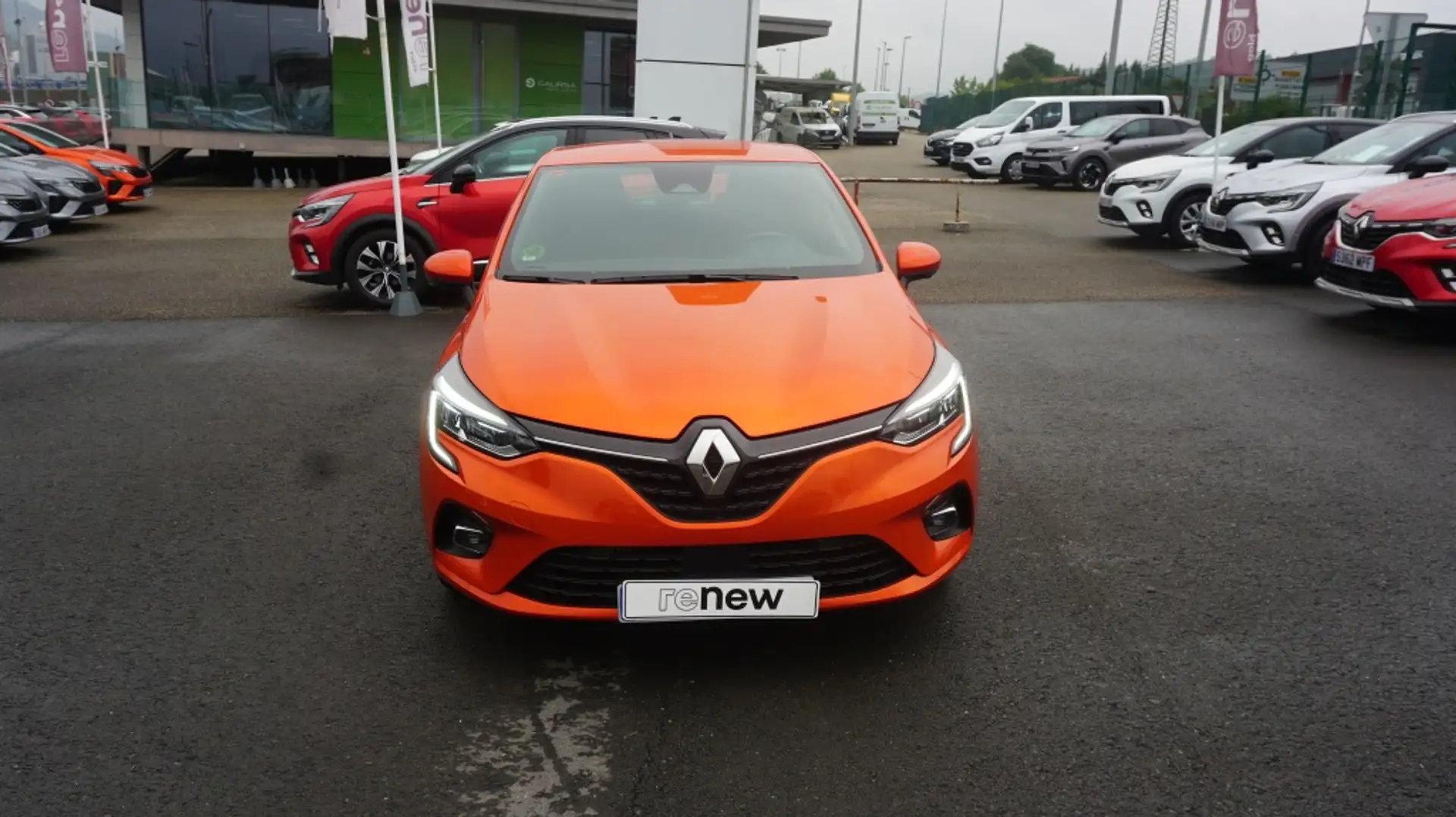 Renault Clio 1.0 TCE 74KW X-TRONIC ZEN 100 5P Naranja - 2