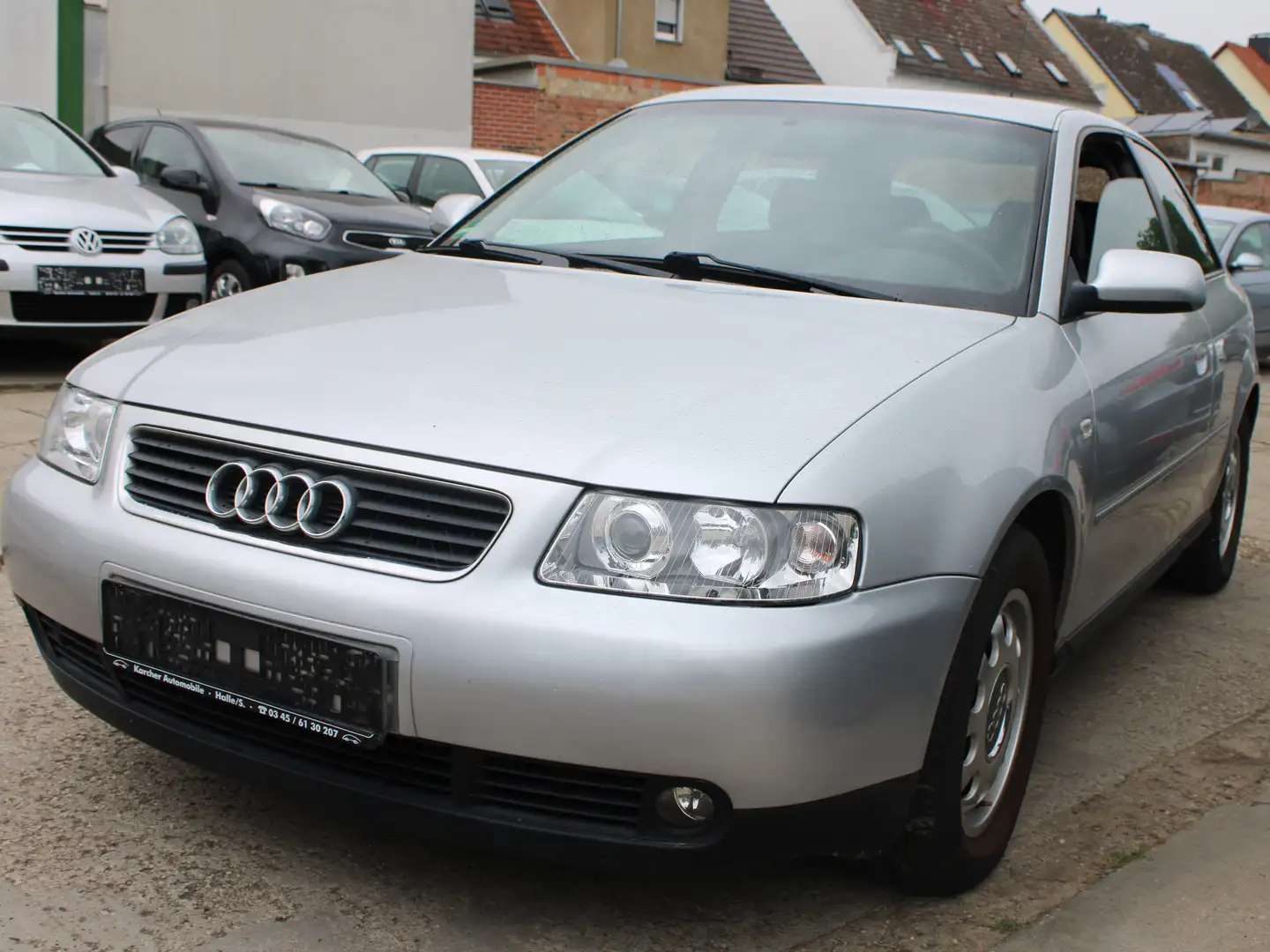 Audi A3 1.6 Ambiente*Klimatronic*Zahnriemenneu* Argent - 2
