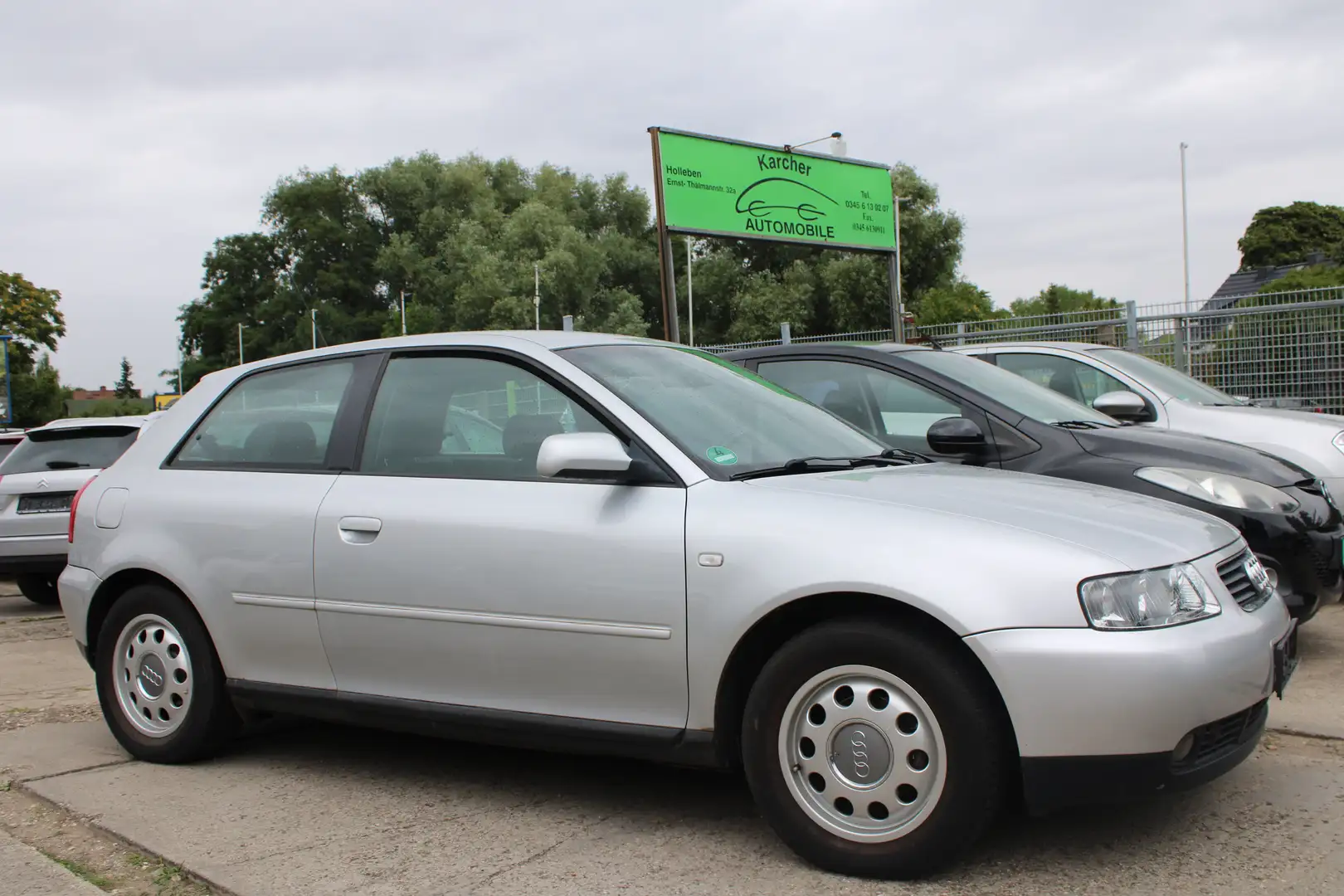 Audi A3 1.6 Ambiente*Klimatronic*Zahnriemenneu* Argent - 1