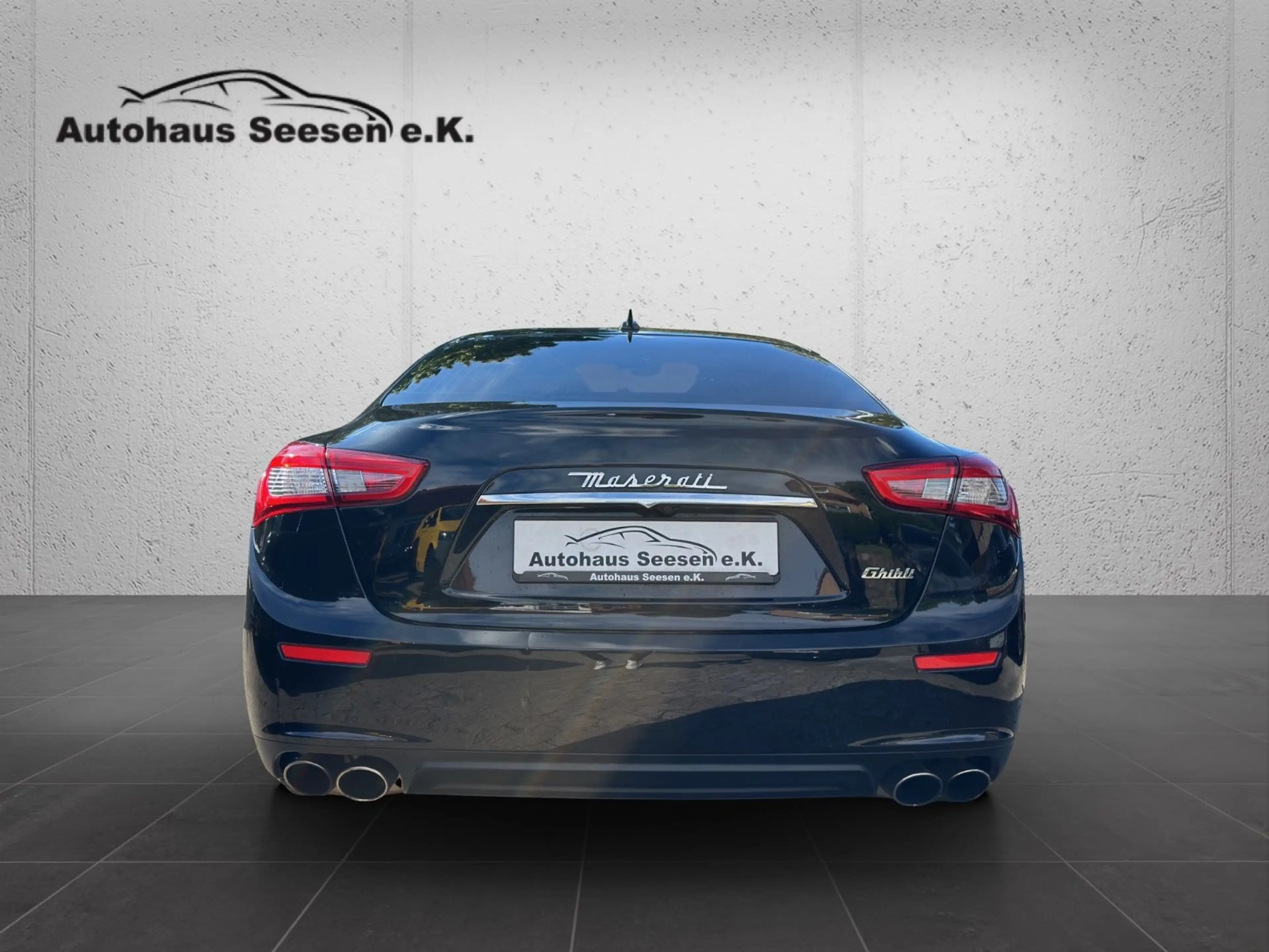 Maserati Ghibli 3.0 V6 Automatik * Navi*Leder* — photo 6