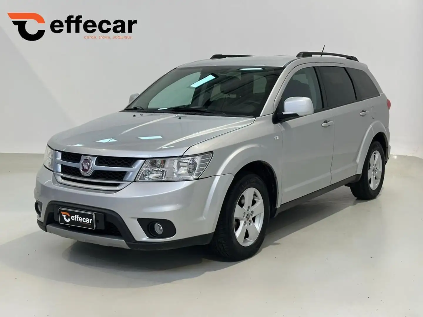 Fiat Freemont 2.0 Multijet 170 CV Urban Silber - 1