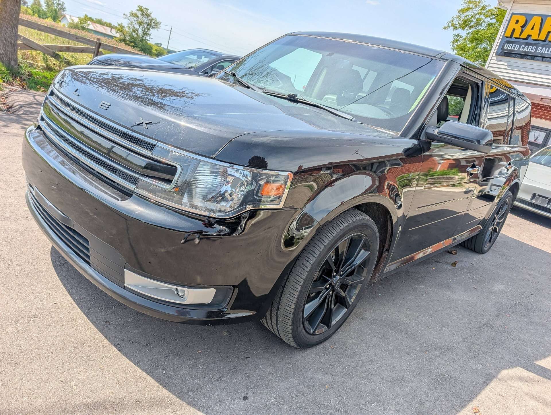 2017 Ford Flex 4dr SEL AWD | Sunroof! | Back-up cam! | 7-seater! — photo 1