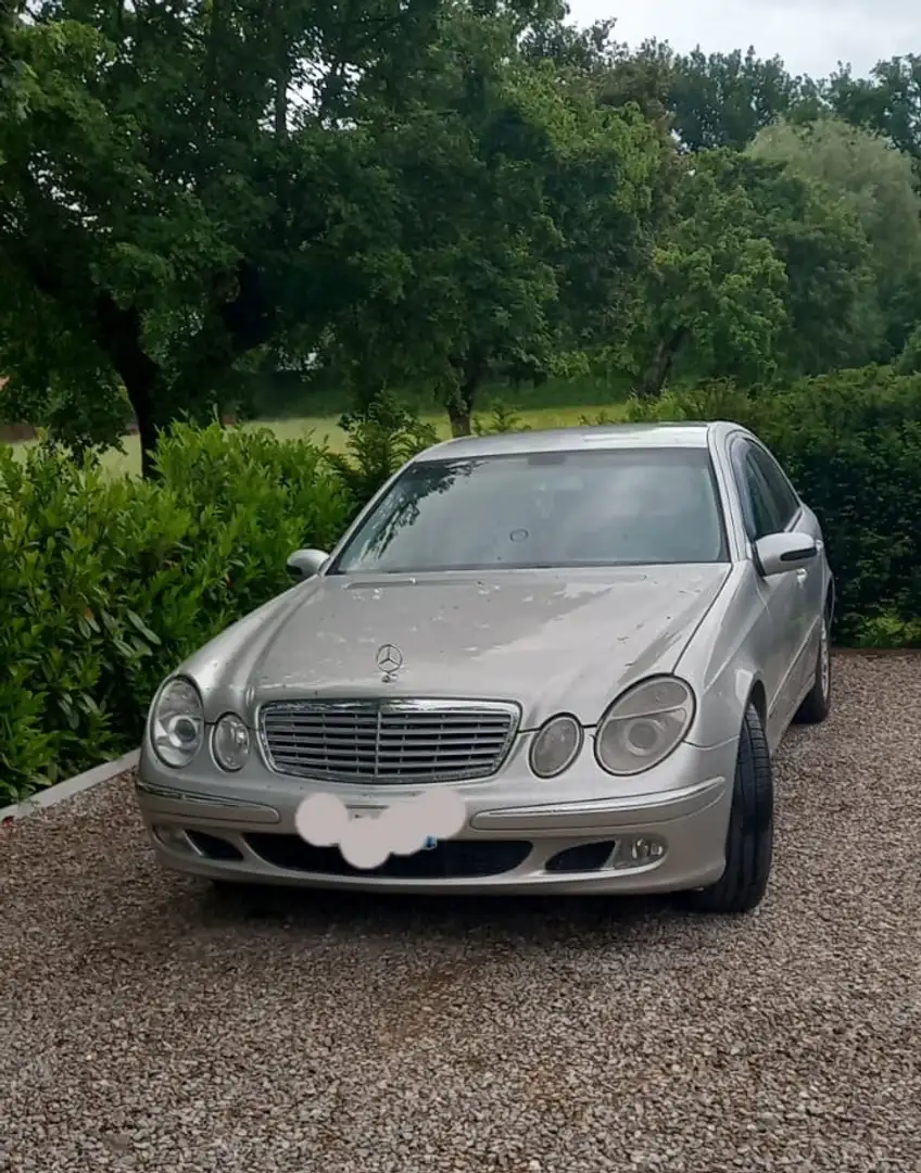 Mercedes-Benz E 200 Kompressor Elegance - 1