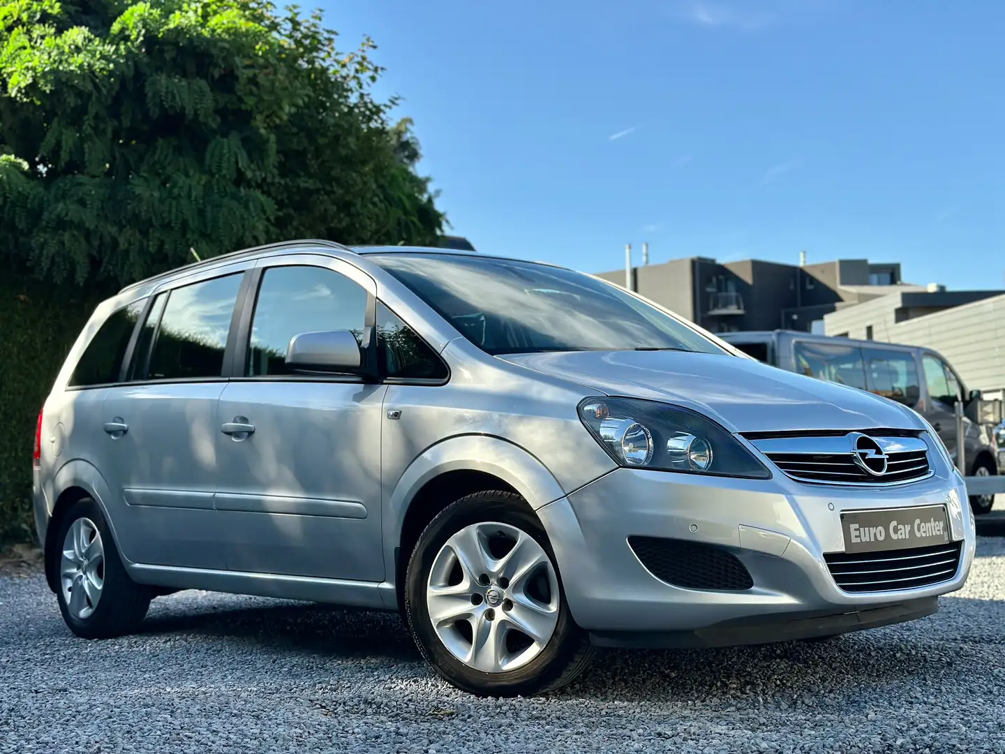 Opel Zafira 1.6i / 7-PLAATS Plateado - 2