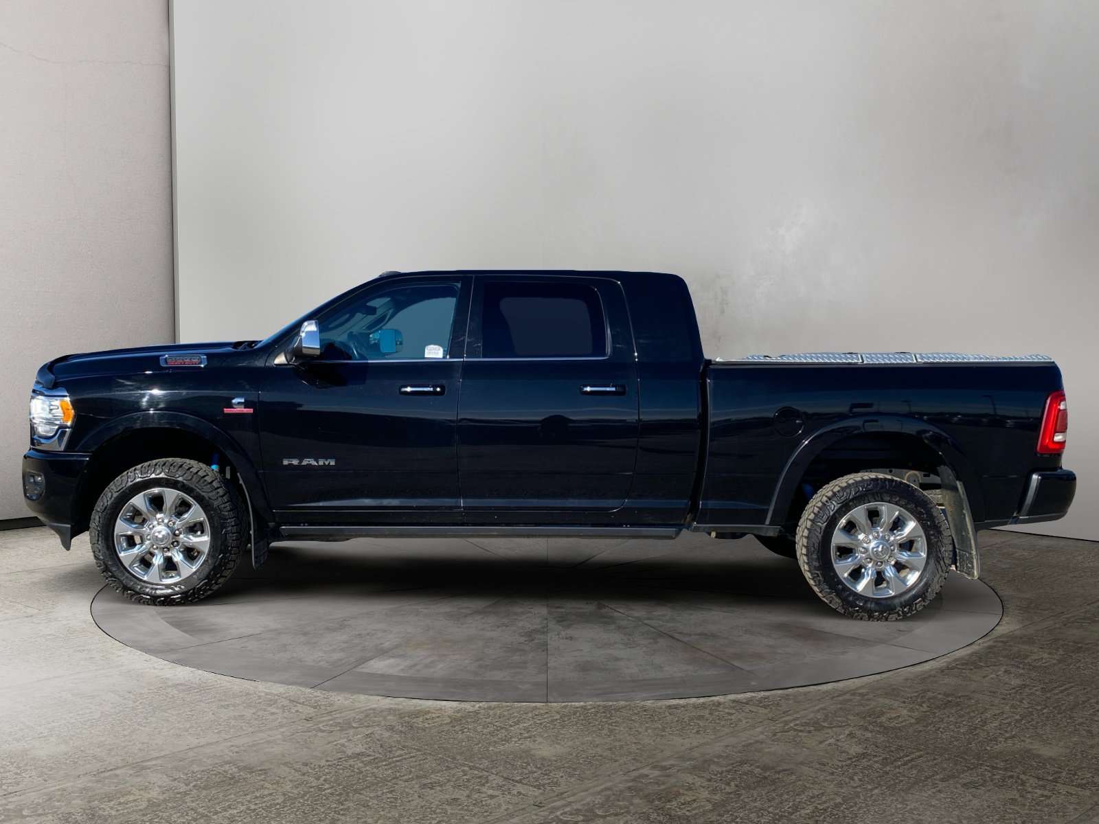 2022 RAM 2500 Mega Cab