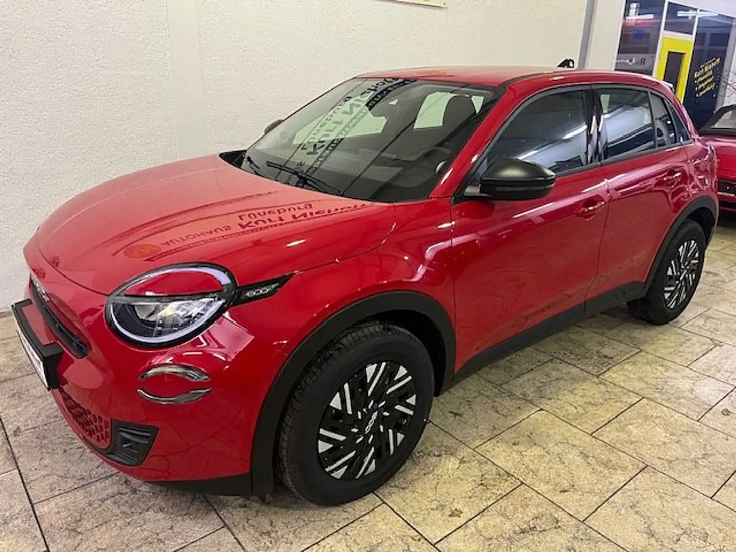 Fiat 600 Basis E-Hybrid +Sitzheizung +LED +SOFORT Red - 2