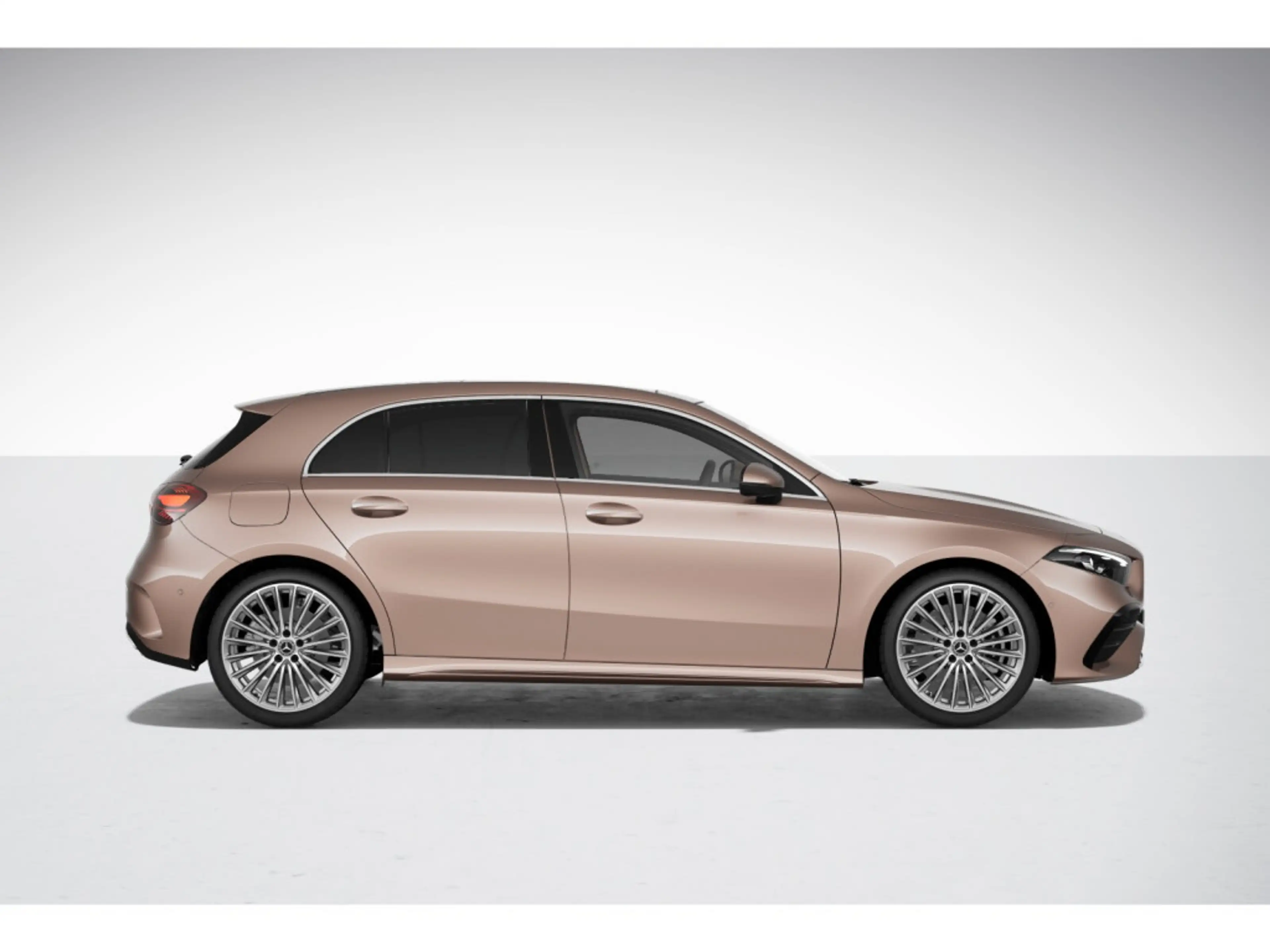 Mercedes-Benz A 250 e AMG Sport Premium+ PANO MULTIB. HUD — photo 8