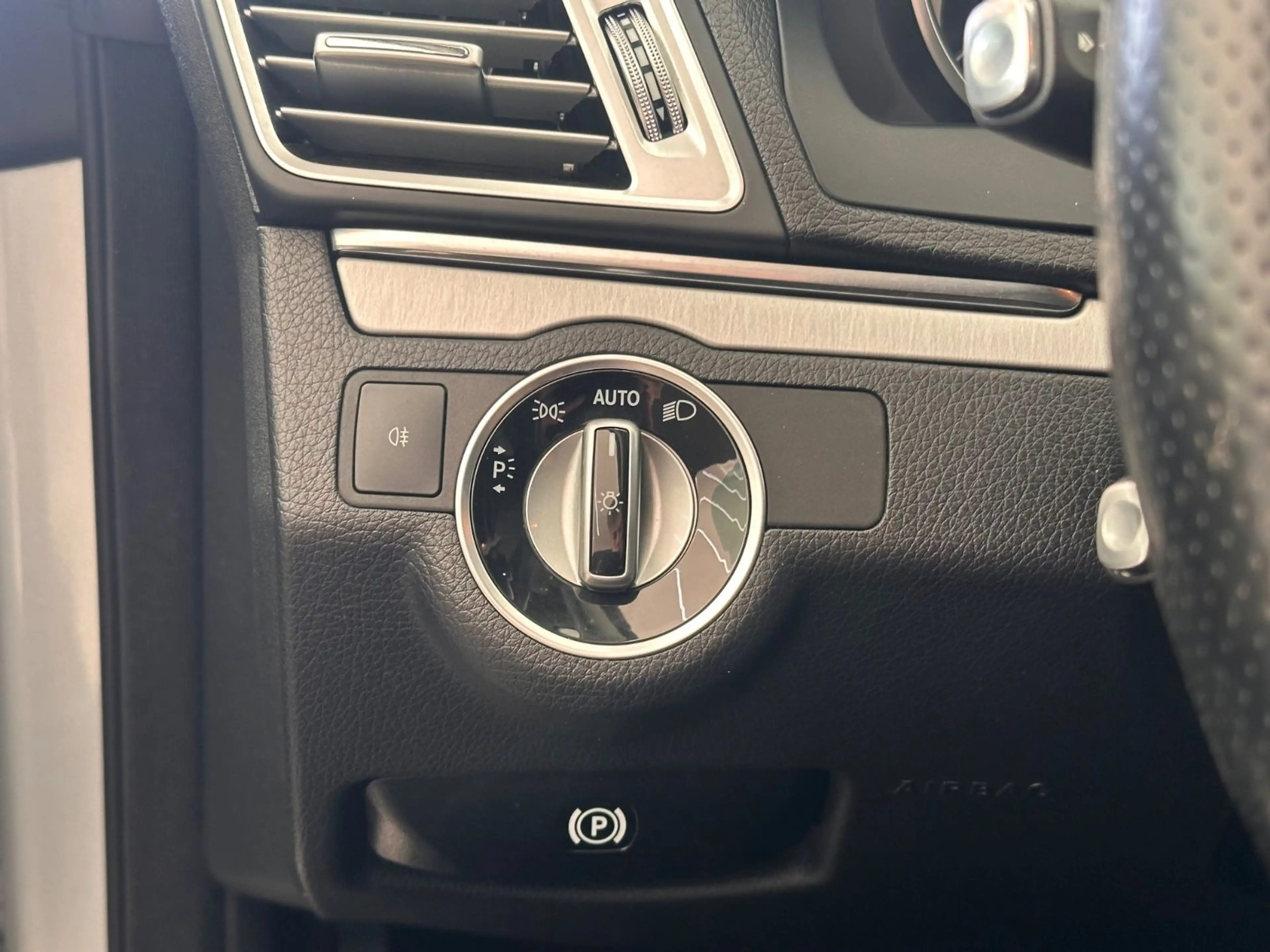 Mercedes-Benz E 200 CGI Coupe*Totwinkel*Tempomat*Spurhalte* — photo 17